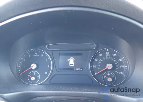 2019 Kia Sorento 2.4L Lx z USA, uszkodzony, nr VIN 5XYPG4A33KG505893